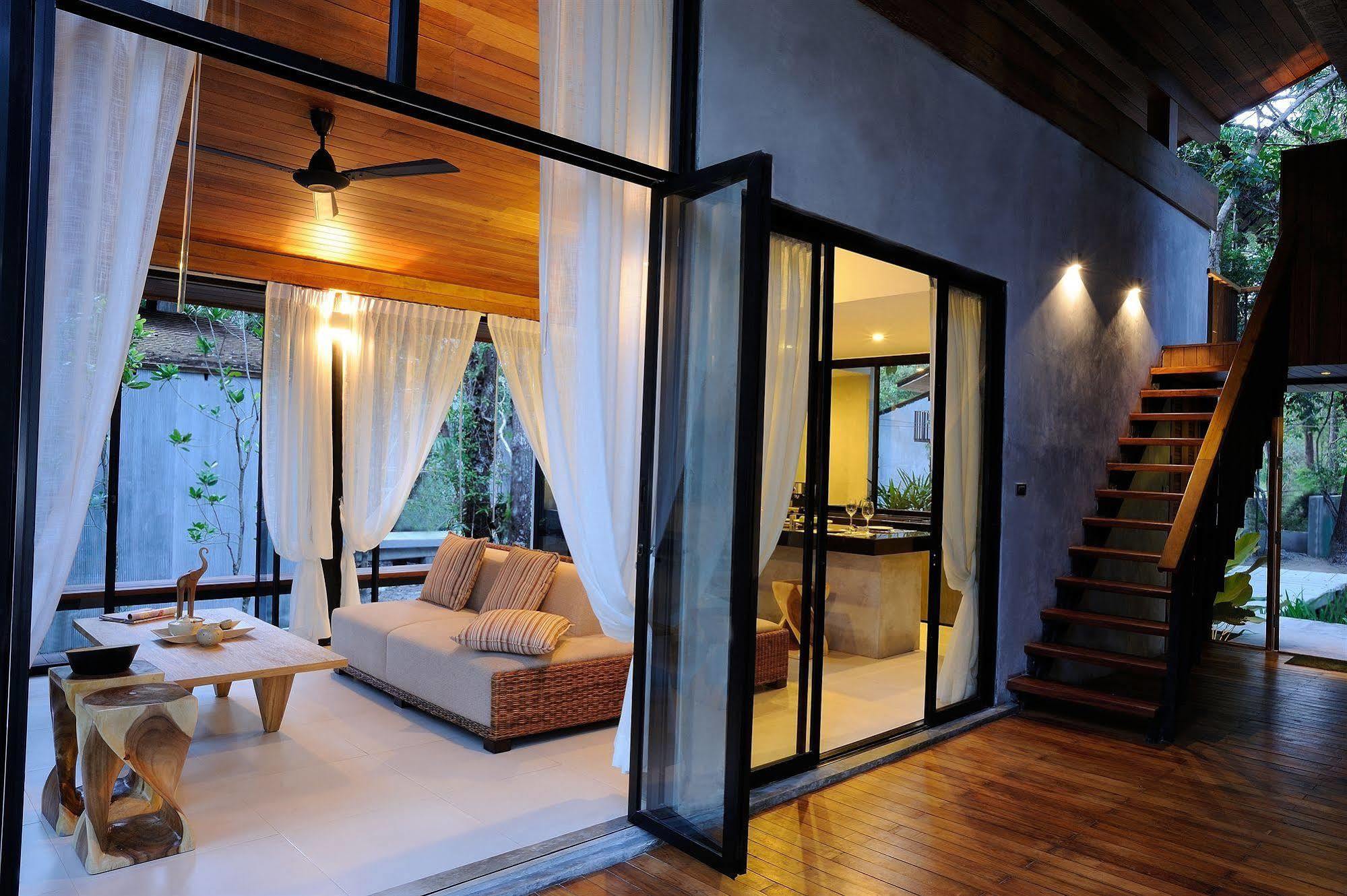 Villa Thalanena By The Beach Esterno foto
